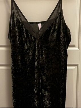 Xhilaration Dark Green Velvet Slip Chemise with Mesh Trim